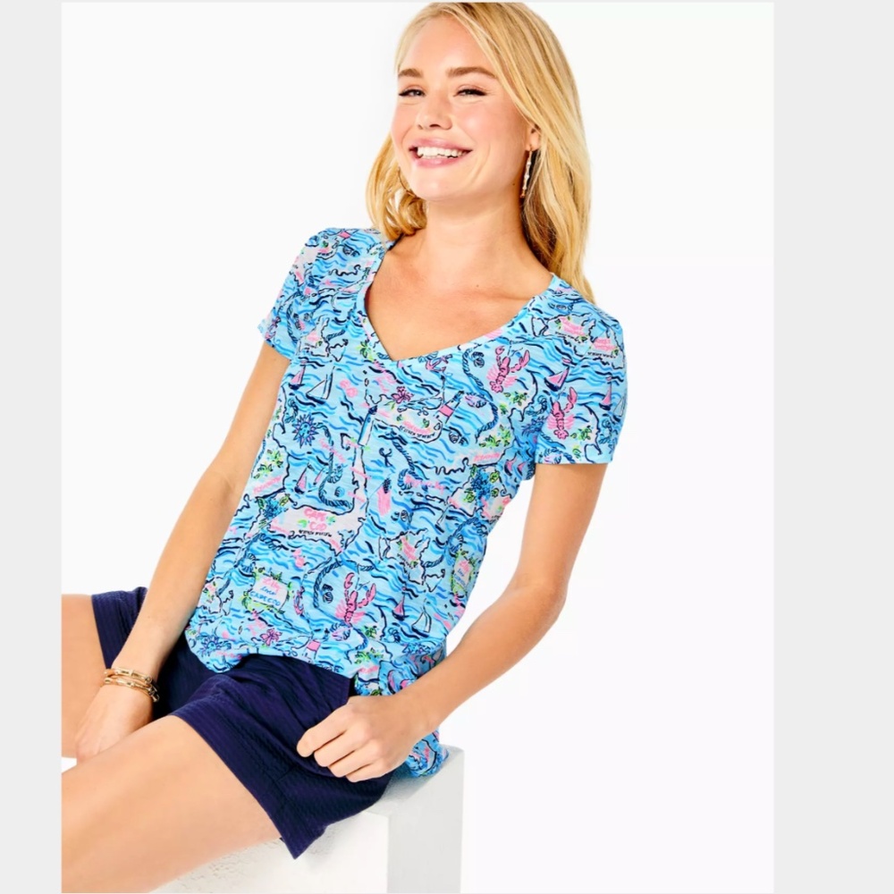 Lilly Pulitzer Etta V-Neck Short Sleeve Bali Blue Lilly Loves Cape Cod Small